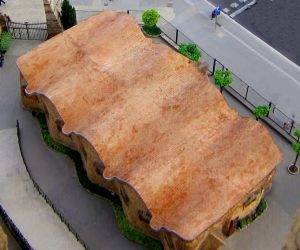 Looking_down_at_Gaudi's_School_-_panoramio